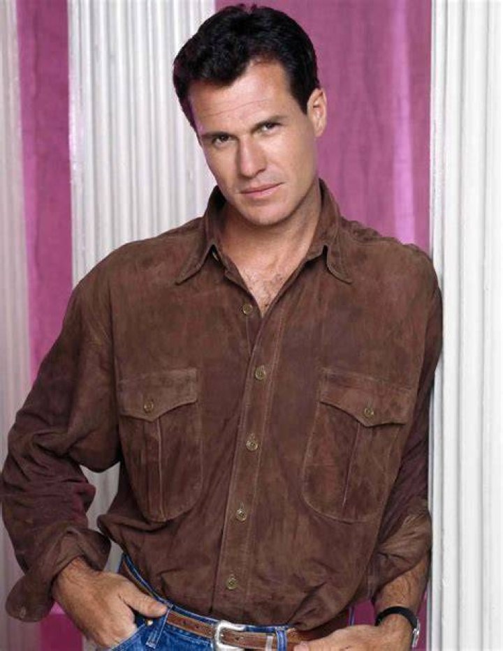 Actor Brad Johnson Net Worth At Death (Updated 2022) Earnings, Salary