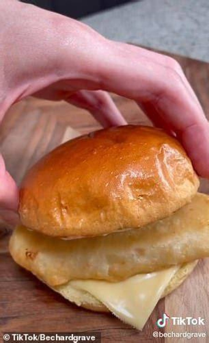 Bec Hardgrave shares her simple McDonald's Filet-O-Fish hack using budget buys from Aldi