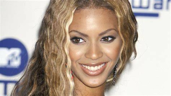 Before: The reality star pictured before with her composite bonds