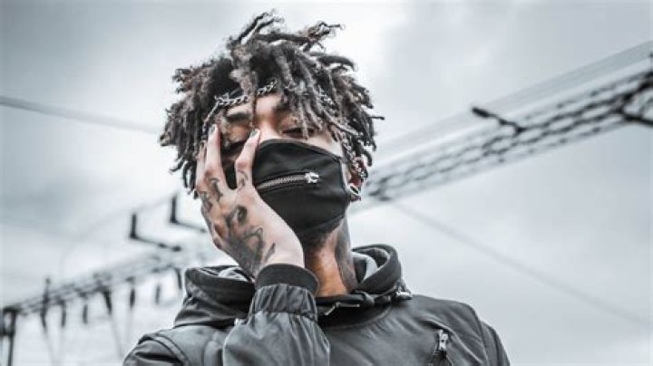British Rapper Scarlxrd: A Self-Made Success Story