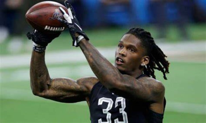 CeeDee Lamb Height, Weight, Body Measurements, Shoe Size