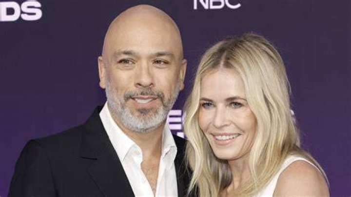 Chelsea Handler Reveals How Dating Jo Koy Is Different From All Her Other Relationships
