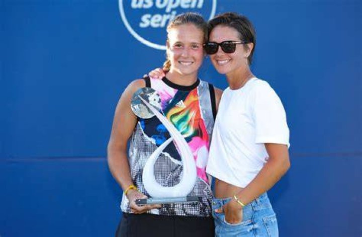 Daria Kasatkina celebrates oneyear anniversary with girlfriend Natalia Zabiiako