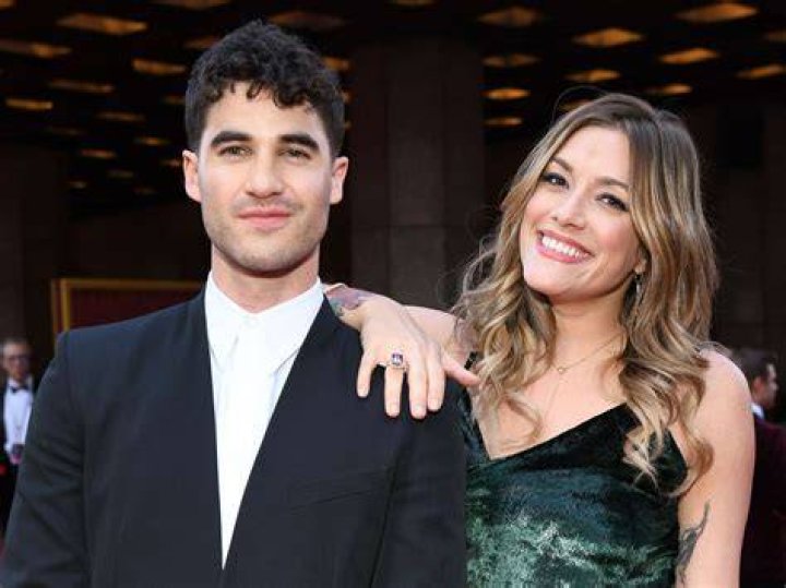 Darren Criss and wife Mia Swier welcome their first baby (C) Darren Criss/Instagram