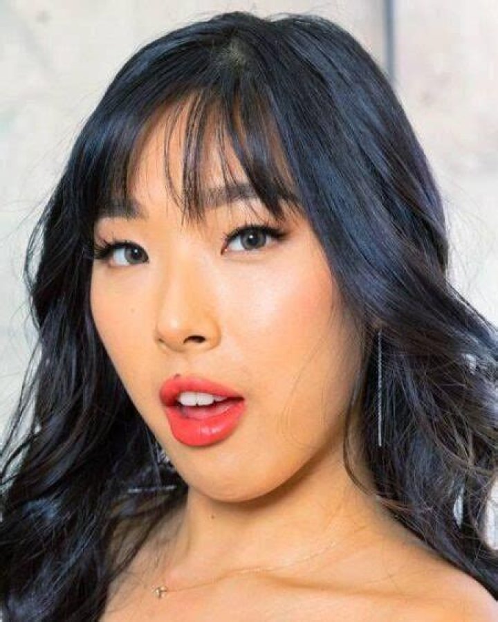 Elle Lee: A Rising Star in the Entertainment Industry