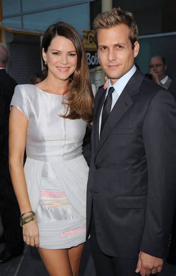 Gabriel Macht happily hugging wife Jacinda Barret