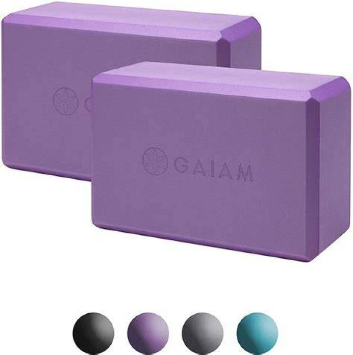 Gaiam Essentials Yoga Blocks (Set of 2)
