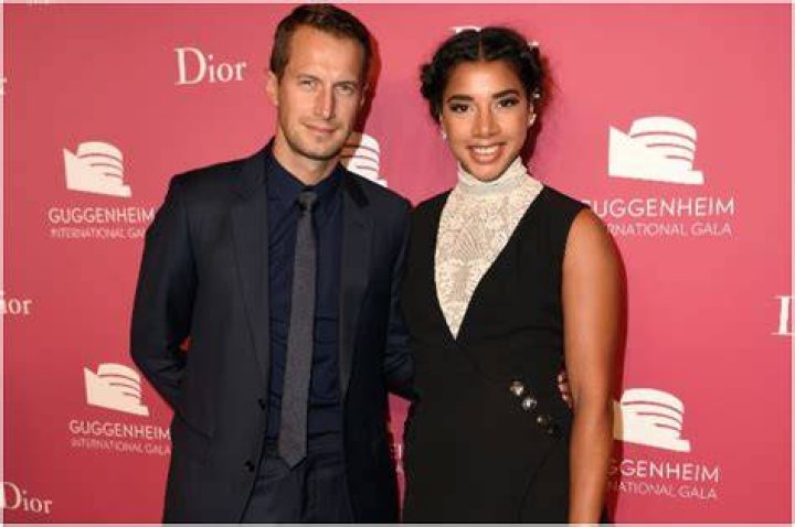 Hannah Bronfman Net Worth in 2023 How Rich is She Now?