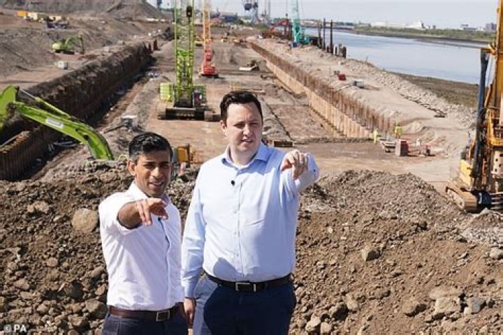 Houchen said he was backing Sunak's campaign because of his commitment to levelling up