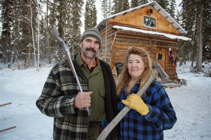 Image of The Last Alaskans cast Charlie Jagow net worth is $100,000