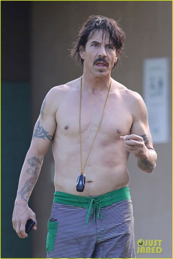 Is Anthony Kiedis Gay?