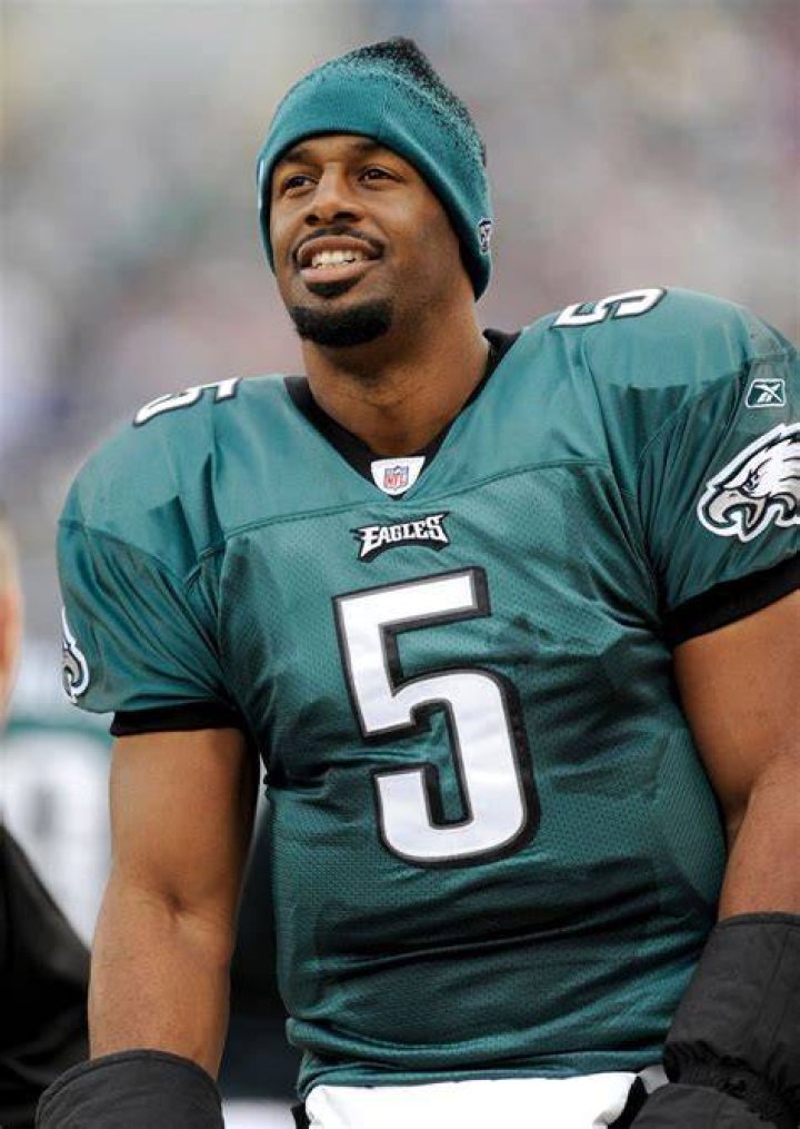Is Donovan Mcnabb Still Alive? Where Is Donovan Mcnabb Now?