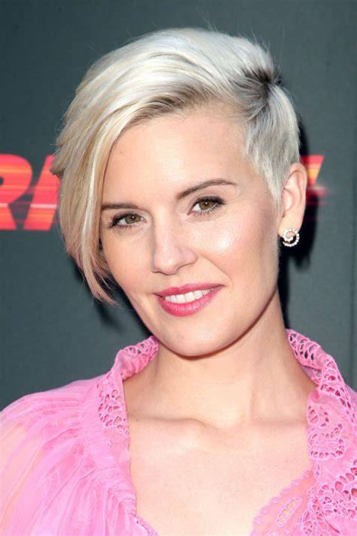 Maggie Grace