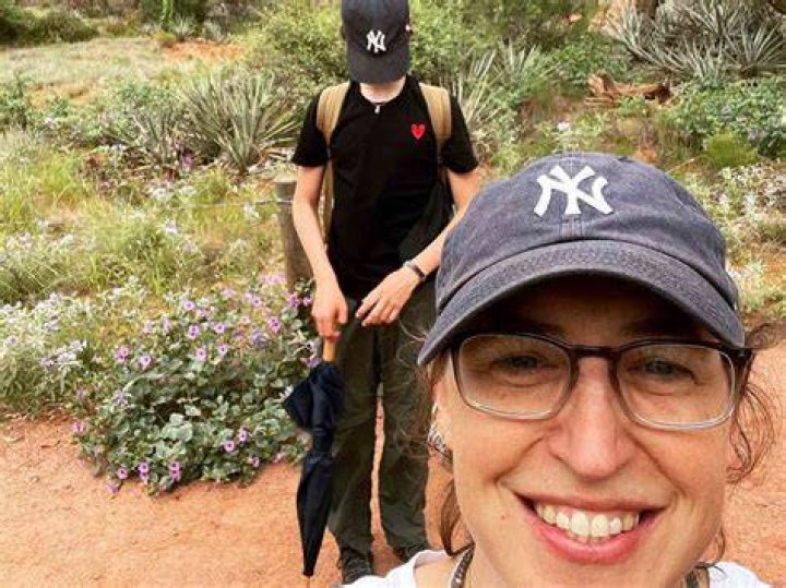 Mayim Bialik family Mayim Bialik family