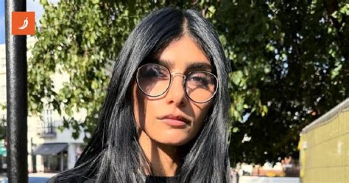 Mia Khalifa Image to u
