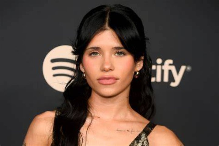Nessa Barrett Net Worth in 2023 How Rich is She Now?