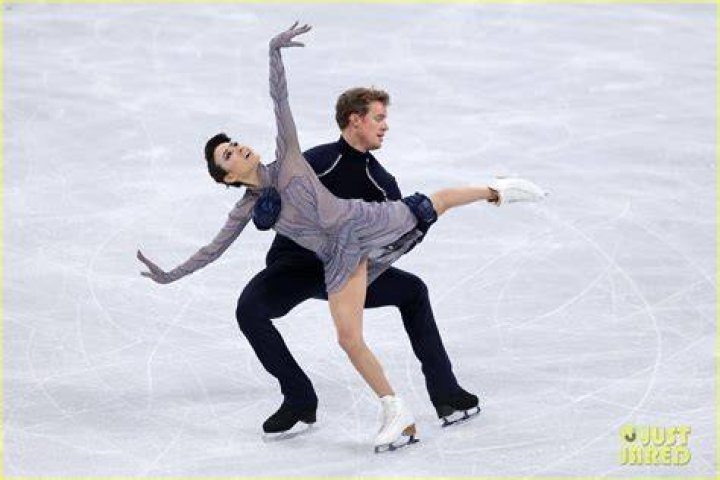 Olympic Figure Skating Couple Evan Bates & Madison Chock Are Engaged