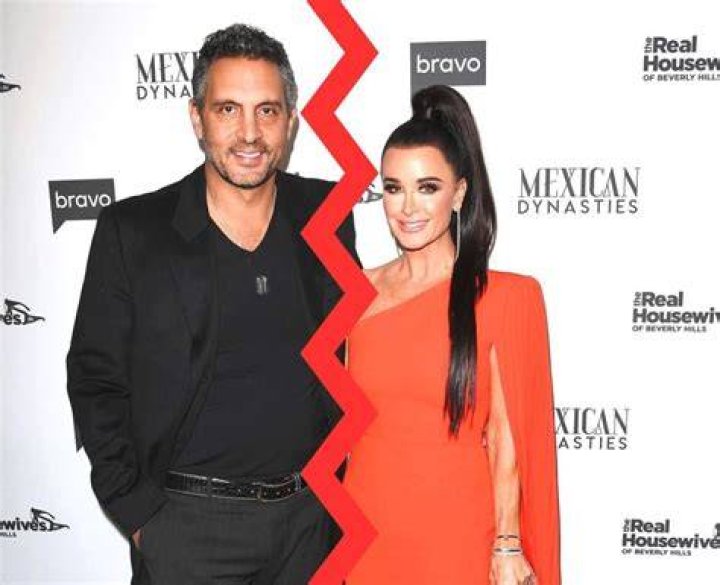 RHOBH Kyle Richards Suggests Mauricio Wasn't There for Her After Friend's Death