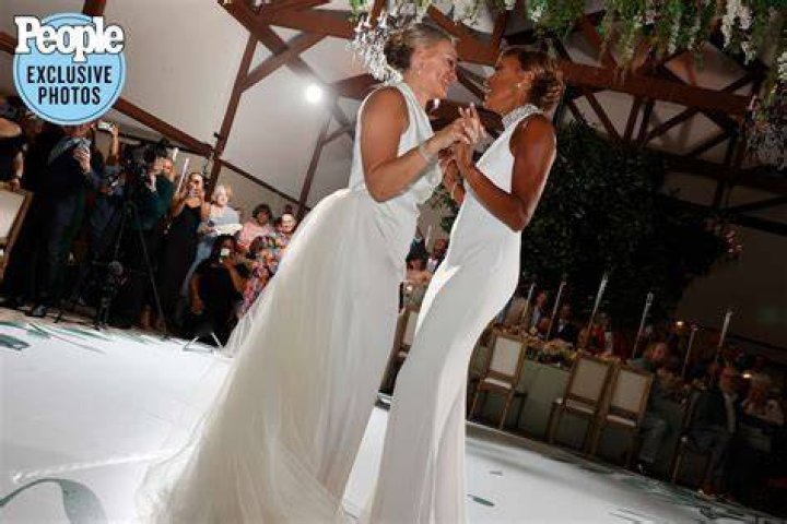 Robin Roberts First Husband: Who Is He? Everything On GMA Host Divorce And Relationship With Amber Laign