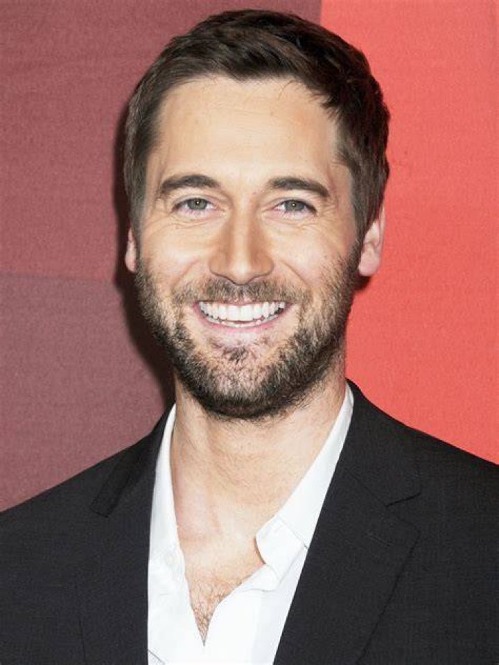 Ryan Eggold Wiki, Bio, Girlfriend, Married, Net worth, Family