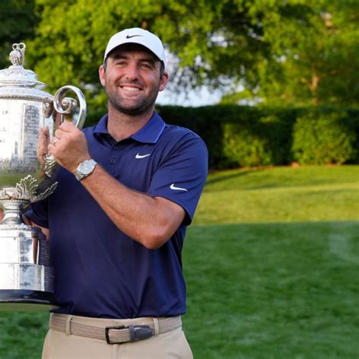 Scottie Scheffler - Professional Golfer