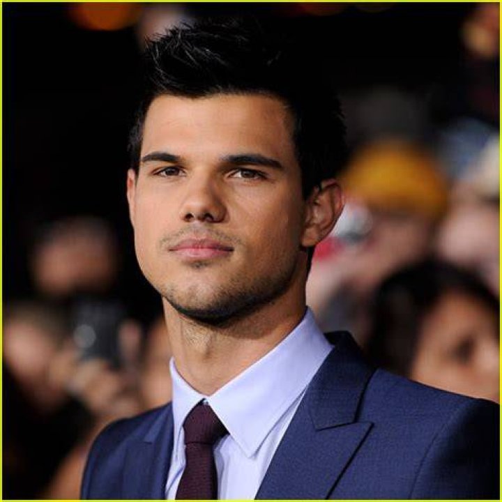 Taylor Lautner Net Worth in 2023 How Rich is He Now?