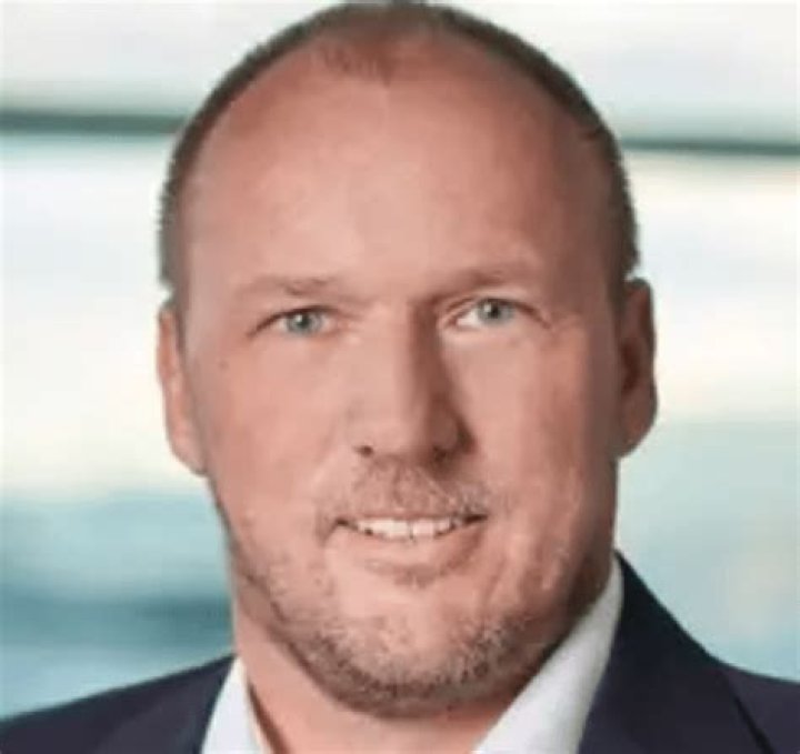 What Was Jochen Goetz Net Worth Before Death? Wikipedia And Age: How Old Was The Daimler Truck CFO? What Was Jochen Goetz Net Worth Before Death? Wikipedia And Age: How Old Was The Daimler Truck CFO?